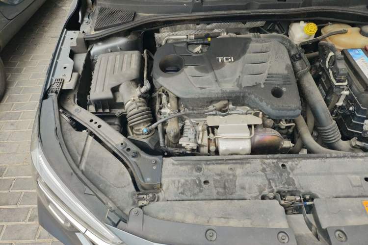 Used Roewe i6 MAX 2020 300TGI Automatic Sporty Cool Edition Engine Bay Right