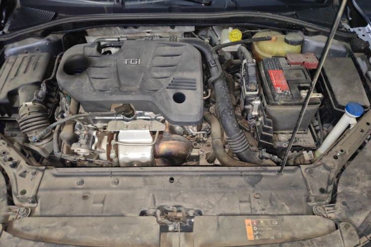 Used Roewe i6 MAX 2020 300TGI Automatic Sporty Cool Edition Engine Bay