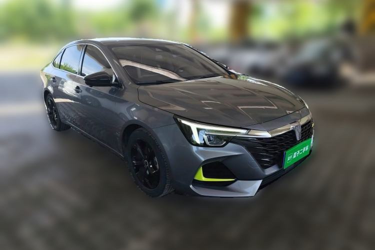 Used Roewe i6 MAX 2020 300TGI Automatic "Swell Cool Smart Drive" Edition Front Right 45 Deg