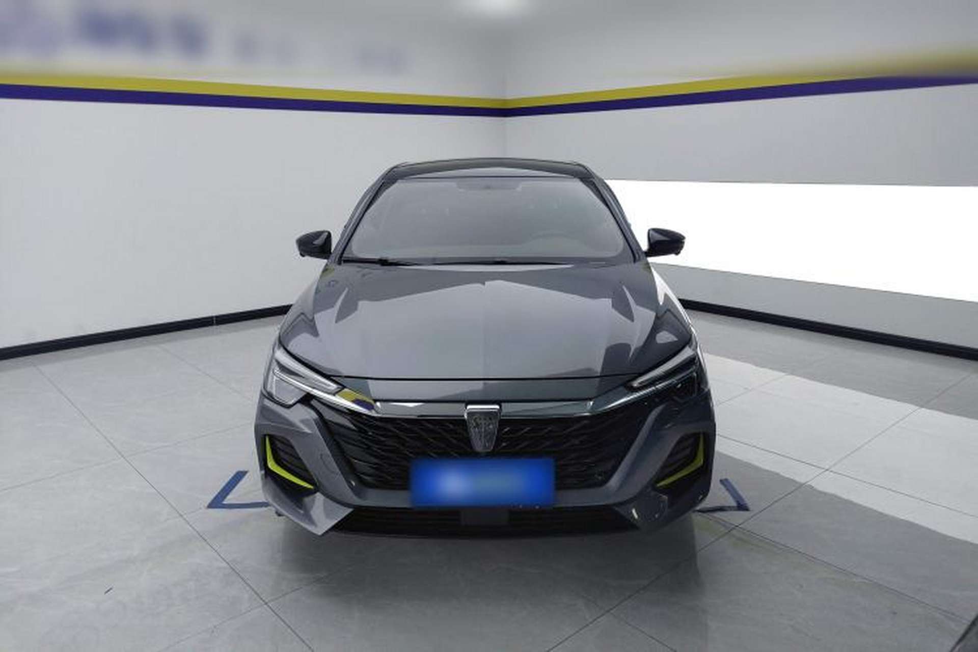 Used Roewe i6 MAX 2020 300TGI Automatic Cool & Stylish Skyroof Edition Front