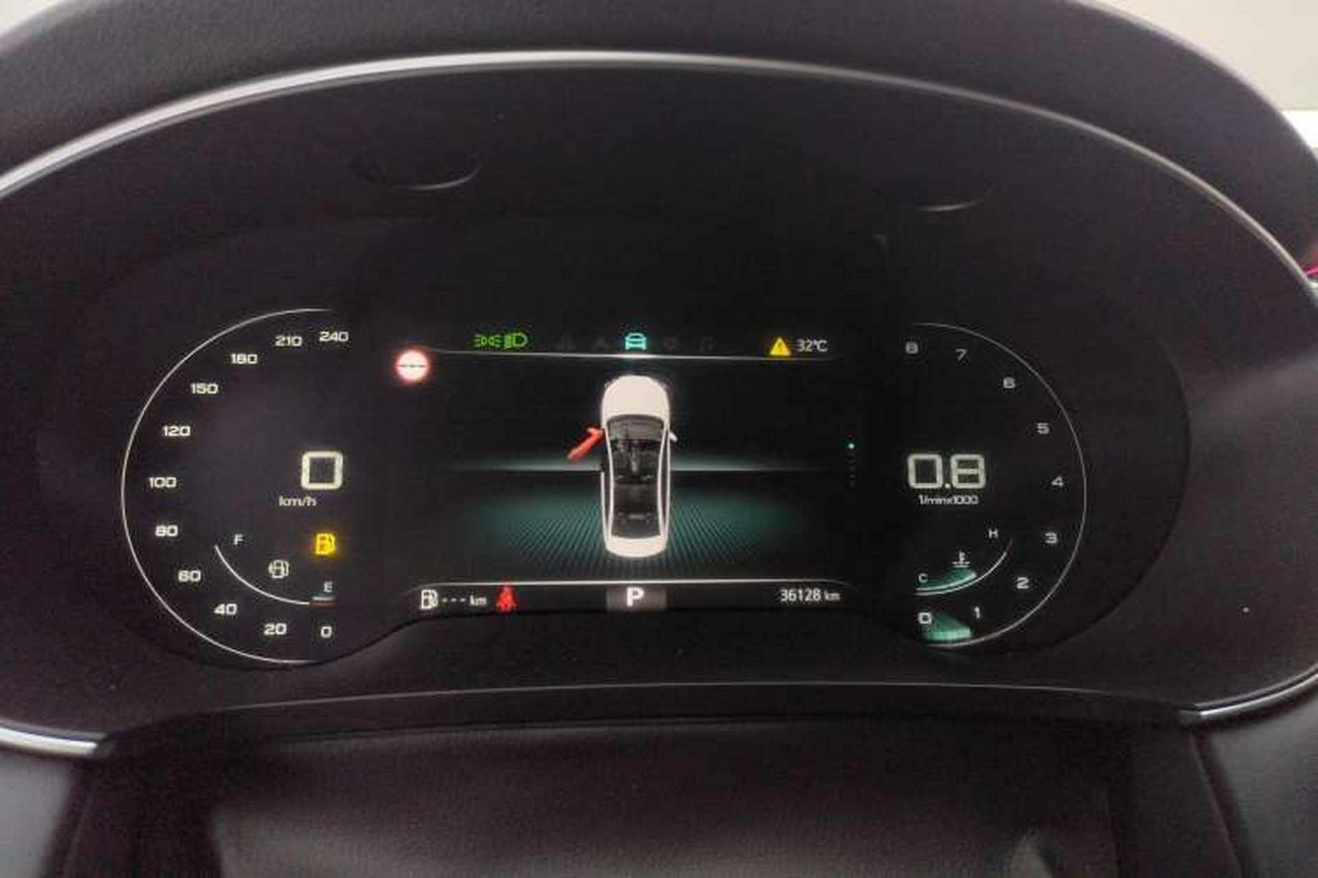 Used Roewe i6 MAX 2020 300TGI Automatic Cool & Stylish Skyroof Edition Instrument Cluster