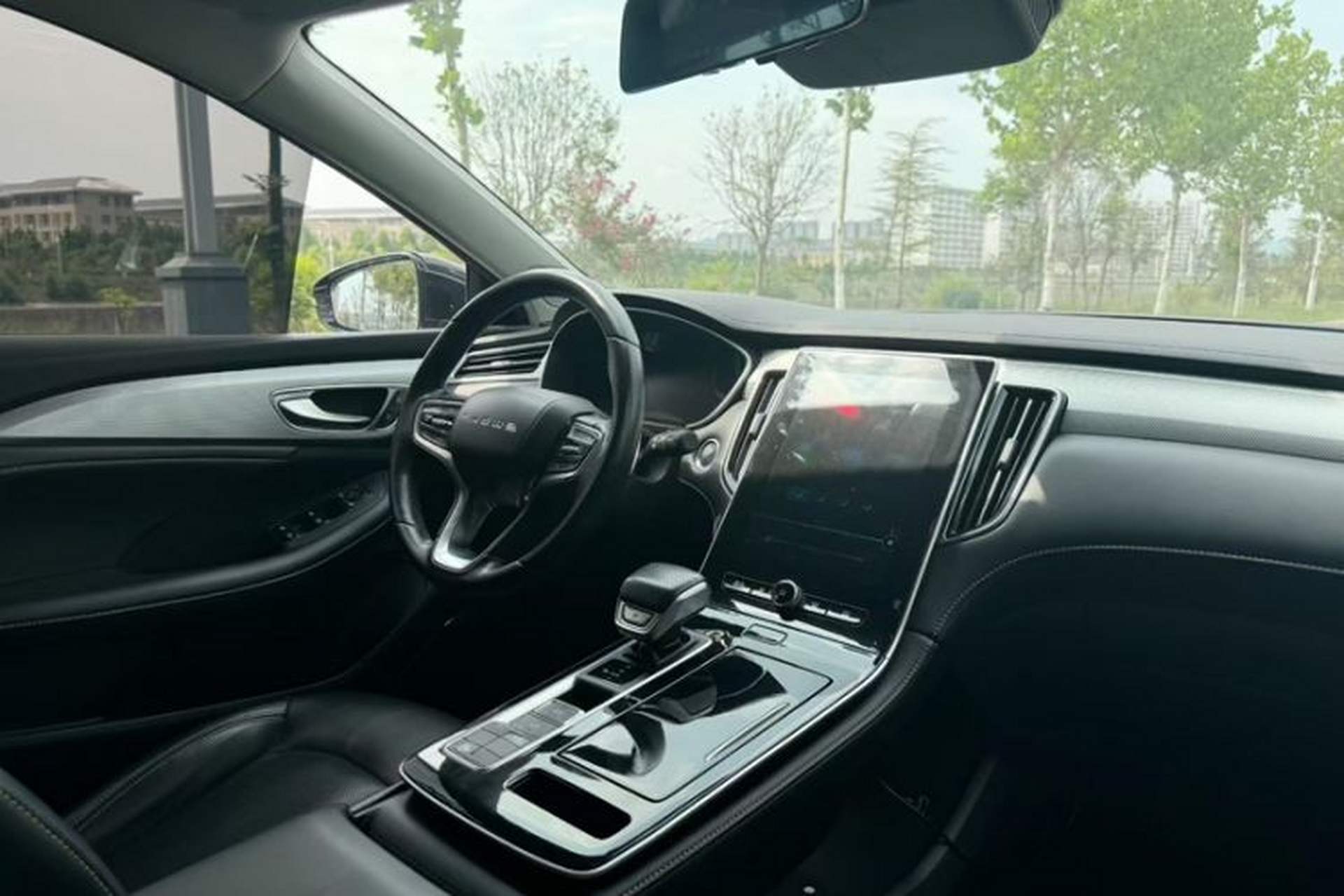 Used Roewe i6 MAX 2020 300TGI Automatic "Swell Cool Smart Drive" Edition Interior 2