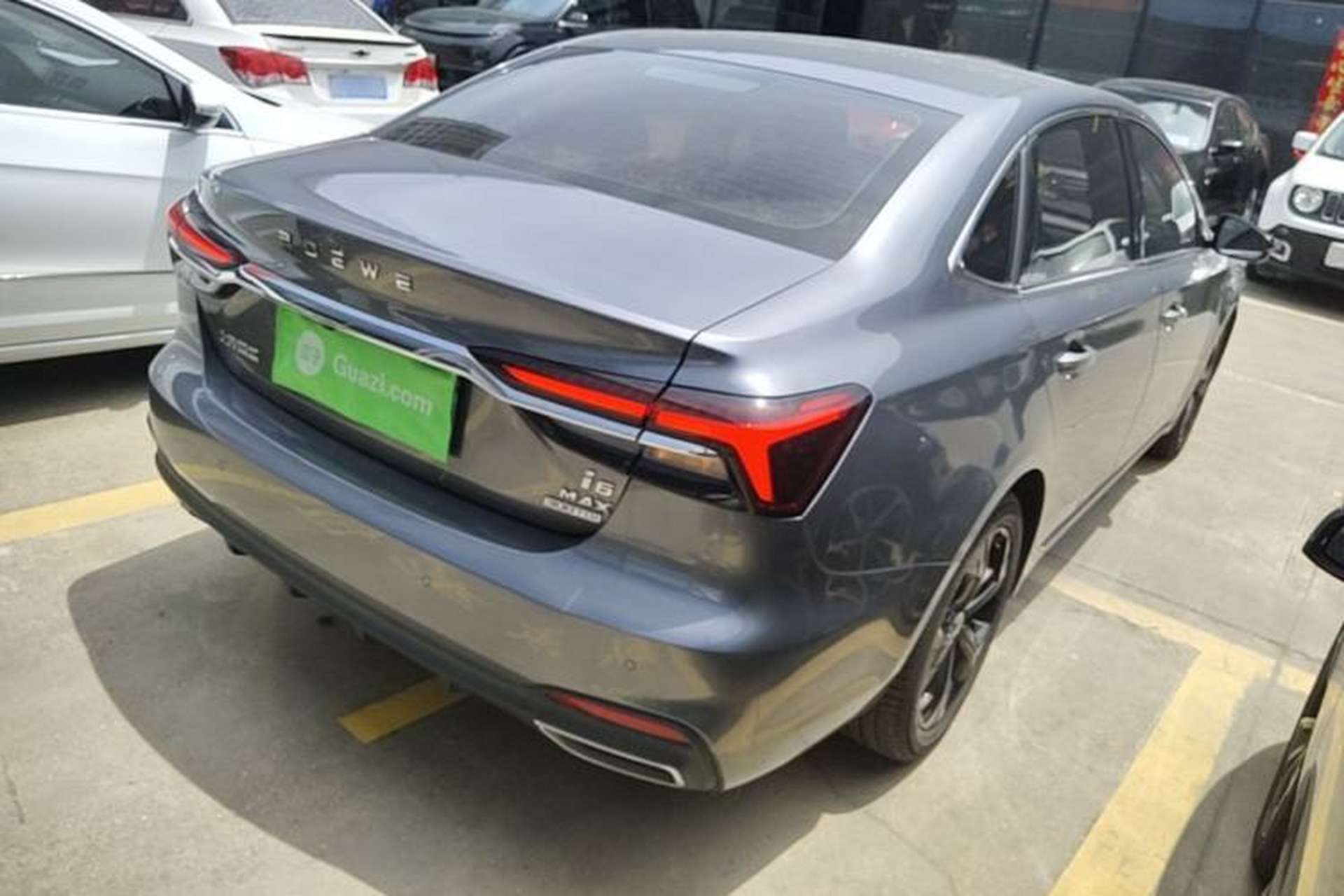Used Roewe i6 MAX 2020 300TGI Automatic "Swell Cool Smart Drive" Edition Rear Right 45 Deg
