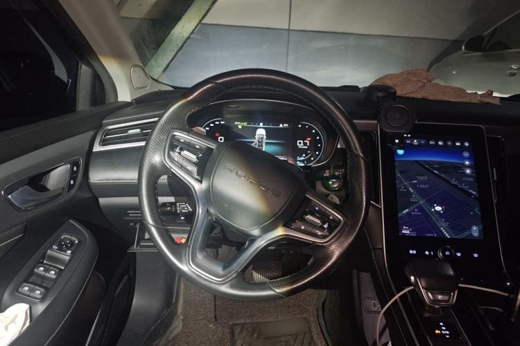 Used Roewe i6 MAX 2020 300TGI Automatic "Swell Cool Smart Drive" Edition Steering Wheel