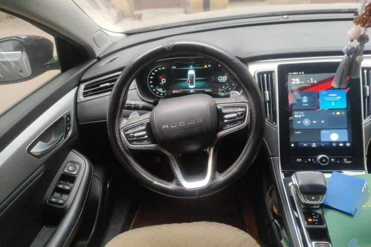 Used Roewe i6 MAX 2020 300TGI Automatic "Swell Cool Smart Drive" Edition Steering Wheel