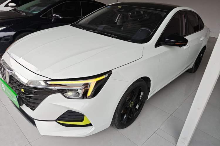 Used Roewe i6 MAX 2020 300TGI Automatic Supreme Edition with Cool Sunroof and Advanced Driving Features Guazi used car, China used car export, Used car for sale, Used  cars, Cheapest cars for sale