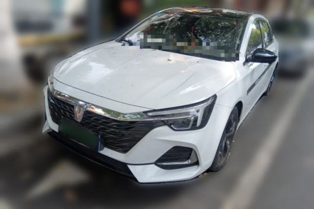 Used Roewe i6 MAX 2020 300TGI Automatic Supreme Edition with Cool Sunroof and Advanced Driving Features