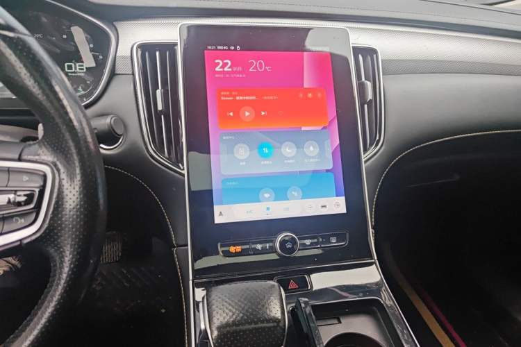 Used Roewe i6 MAX 2020 300TGI Automatic "Swell Cool Smart Drive" Edition Audio And AC Panel