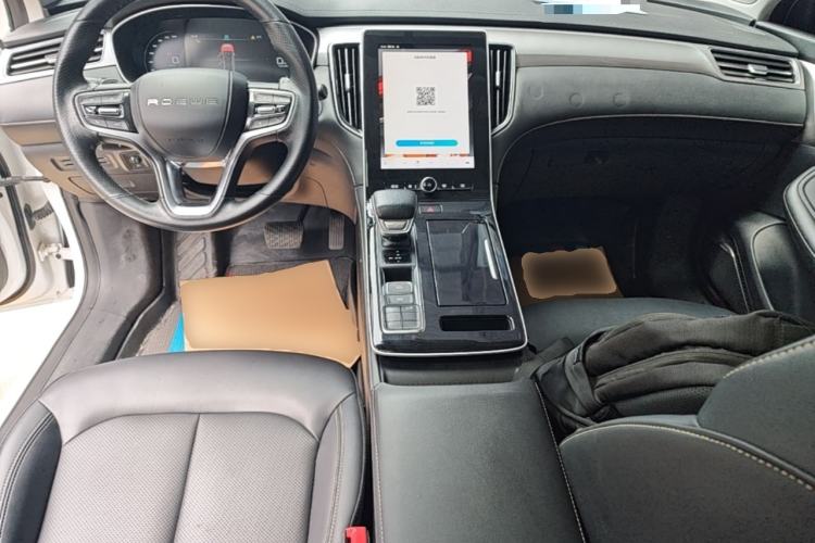 Used Roewe i6 MAX 2020 300TGI Automatic Sporty Cool Edition Center Console