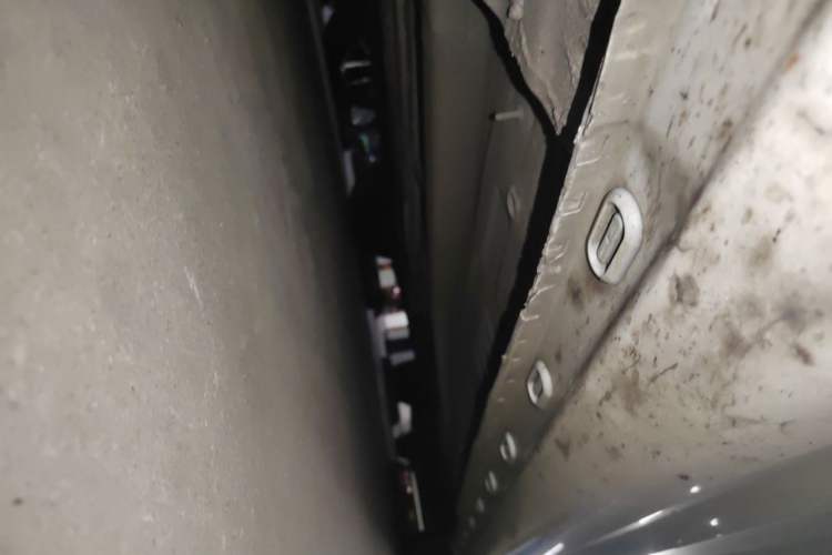 Used Roewe i6 MAX 2020 300TGI Automatic "Swell Cool Smart Drive" Edition Chassis Front Left
