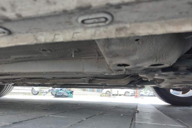 Used Roewe i6 MAX 2020 300TGI Automatic "Swell Cool Smart Drive" Edition Chassis Rear Right