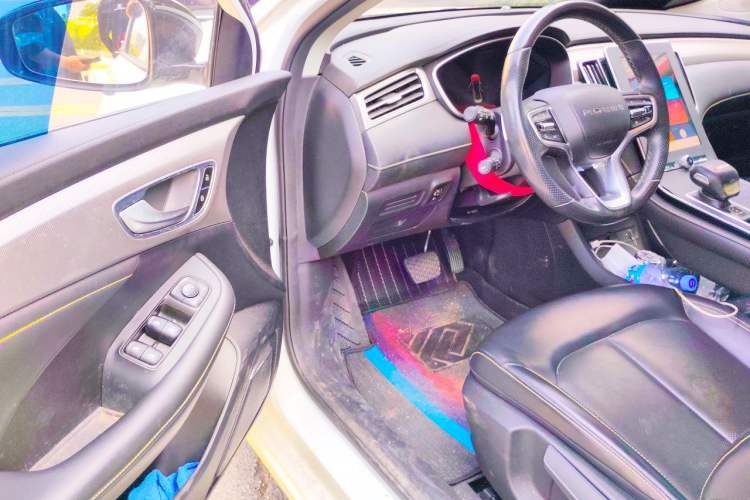Used Roewe i6 MAX 2020 300TGI Automatic Sporty Cool Edition Driver Seat