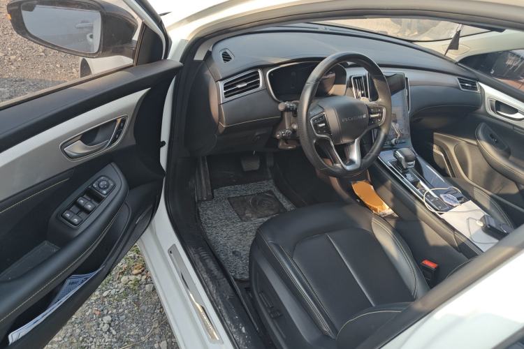 Used Roewe i6 MAX 2020 300TGI Automatic "Swell Cool Smart Drive" Edition Driver Seat