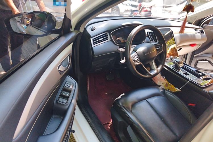 Used Roewe i6 MAX 2020 300TGI Automatic Sporty Cool Edition Driver Seat