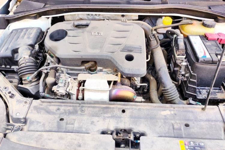 Used Roewe i6 MAX 2020 300TGI Automatic Sporty Cool Edition Engine Bay