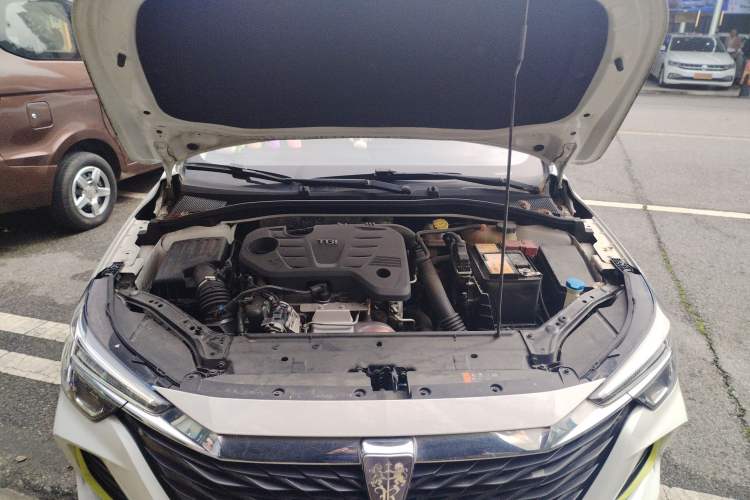 Used Roewe i6 MAX 2020 300TGI Automatic "Swell Cool Smart Drive" Edition Engine Bay