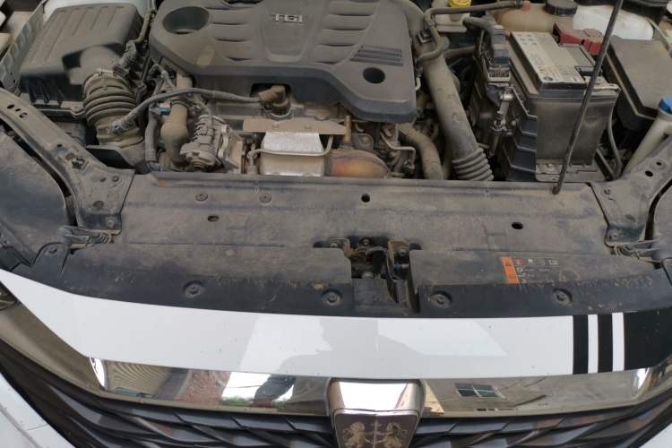 Used Roewe i6 MAX 2020 300TGI Automatic Cool & Stylish Skyroof Edition Engine Bay