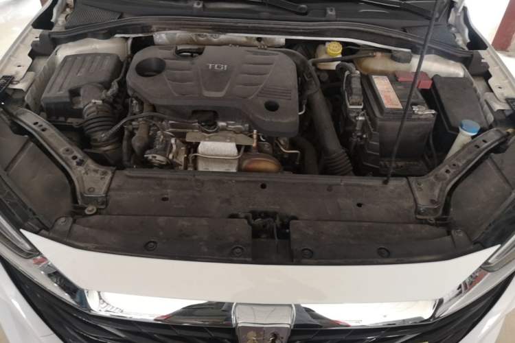 Used Roewe i6 MAX 2020 300TGI Automatic "Swell Cool Smart Drive" Edition Engine Bay