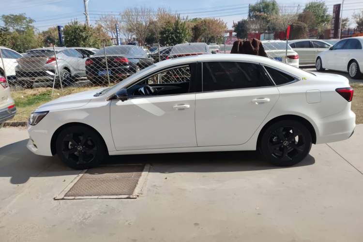 Used Roewe i6 MAX 2020 300TGI Automatic "Swell Cool Smart Drive" Edition Exterior 5