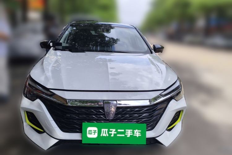 Used Roewe i6 MAX 2020 300TGI Automatic Supreme Edition with Cool Sunroof and Advanced Driving Features Front