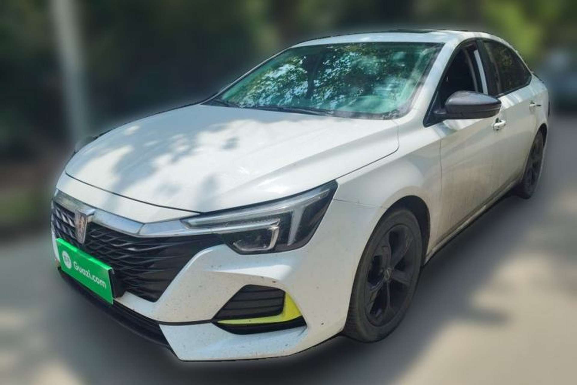 Used Roewe i6 MAX 2020 300TGI Automatic Sporty Cool Edition Front Left 45 Deg