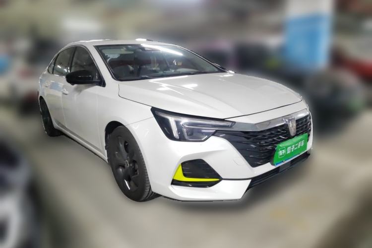 Used Roewe i6 MAX 2020 300TGI Automatic "Swell Cool Smart Drive" Edition Front Right 45 Deg