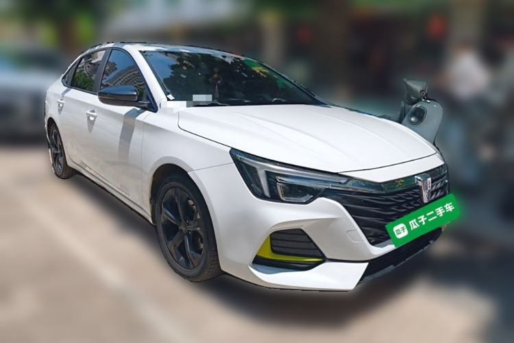 Used Roewe i6 MAX 2020 300TGI Automatic Sporty Cool Edition Front Right 45 Deg