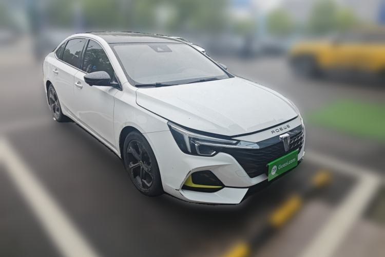 Used Roewe i6 MAX 2020 300TGI Automatic "Swell Cool Smart Drive" Edition Front Right 45 Deg