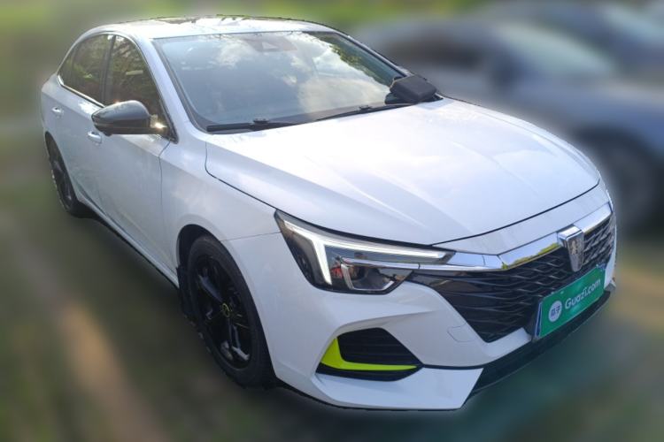 Used Roewe i6 MAX 2020 300TGI Automatic "Swell Cool Smart Drive" Edition Front Right 45 Deg