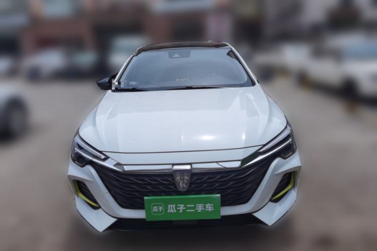Used Roewe i6 MAX 2020 300TGI Automatic Supreme Edition with Cool Sunroof and Advanced Driving Features Front