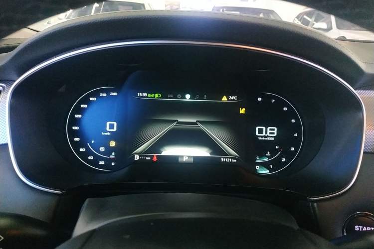 Used Roewe i6 MAX 2020 300TGI Automatic "Swell Cool Smart Drive" Edition Instrument Cluster