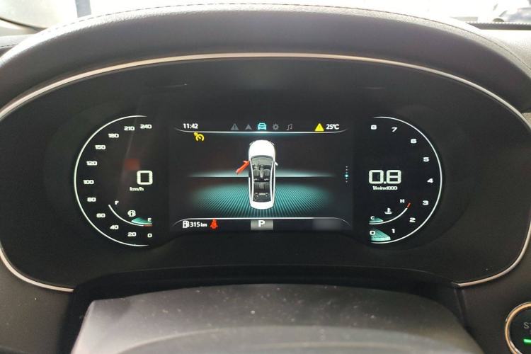 Used Roewe i6 MAX 2020 300TGI Automatic Cool & Stylish Skyroof Edition Instrument Cluster