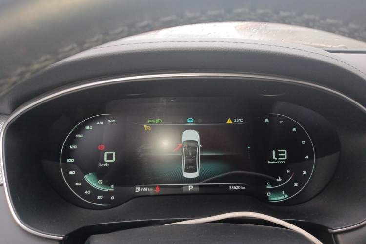 Used Roewe i6 MAX 2020 300TGI Automatic Sporty Cool Edition Instrument Cluster