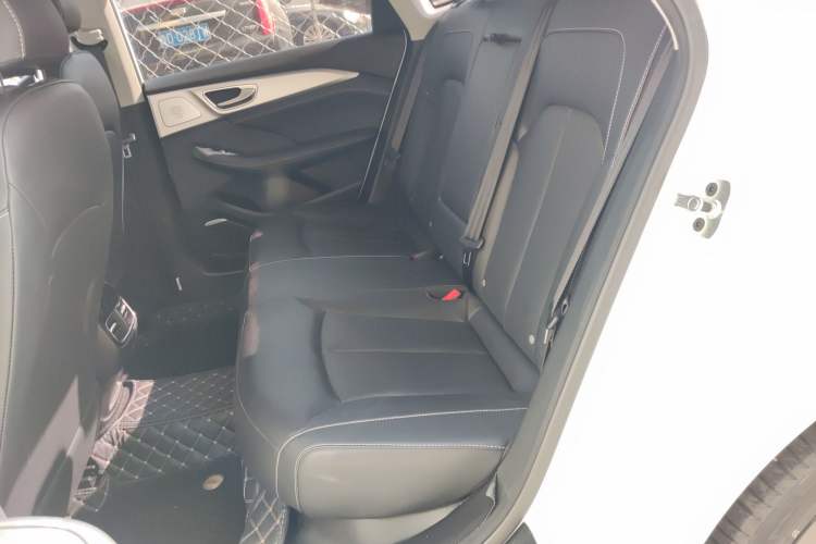 Used Roewe i6 MAX 2020 300TGI Automatic "Swell Cool Smart Drive" Edition Interior 1