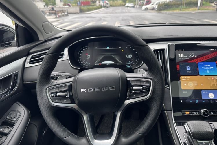 Used Roewe i6 MAX 2020 300TGI Automatic "Swell Cool Smart Drive" Edition Interior 2