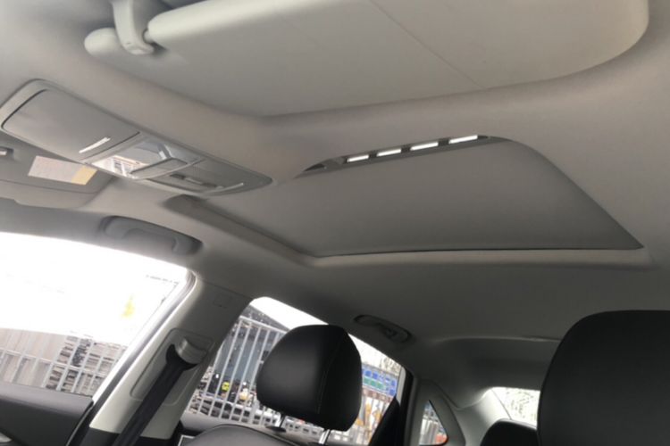 Used Roewe i6 MAX 2020 300TGI Automatic "Swell Cool Smart Drive" Edition Interior 5