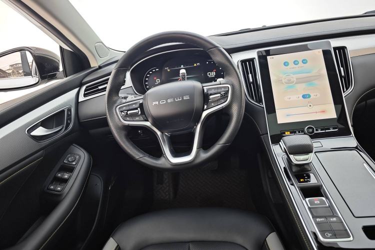 Used Roewe i6 MAX 2020 300TGI Automatic Cool & Stylish Skyroof Edition Interior 9