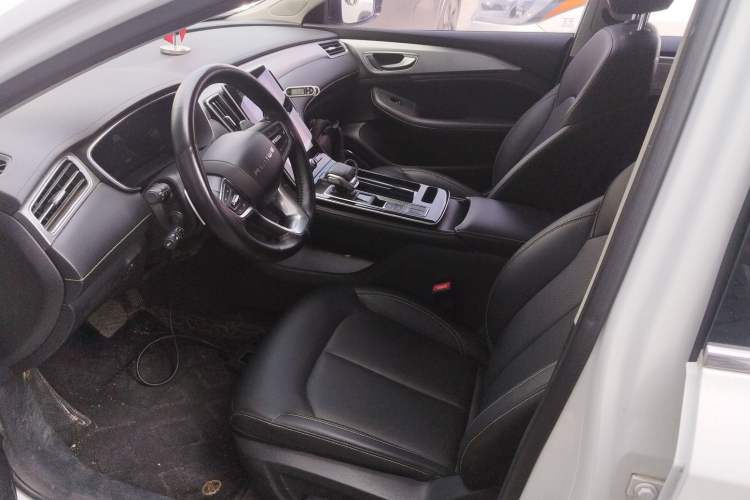 Used Roewe i6 MAX 2020 300TGI Automatic "Swell Cool Smart Drive" Edition Left Front Seat