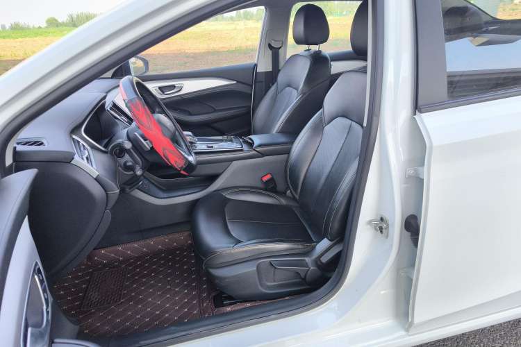 Used Roewe i6 MAX 2020 300TGI Automatic Sporty Cool Edition Left Front Seat