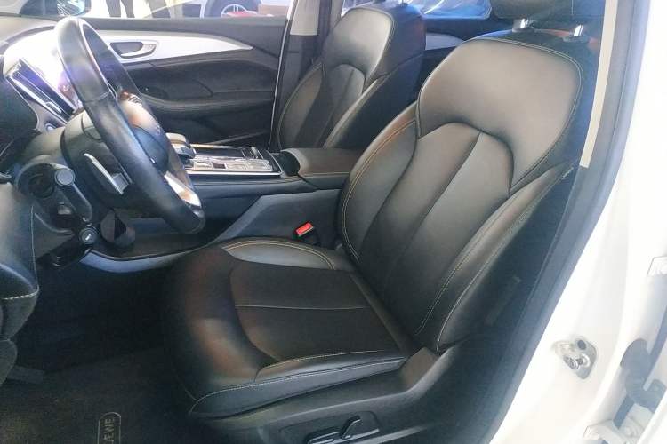 Used Roewe i6 MAX 2020 300TGI Automatic "Swell Cool Smart Drive" Edition Left Front Seat