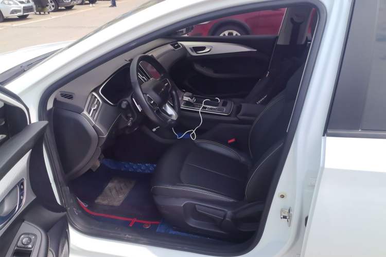 Used Roewe i6 MAX 2020 300TGI Automatic Sporty Cool Edition Left Front Seat