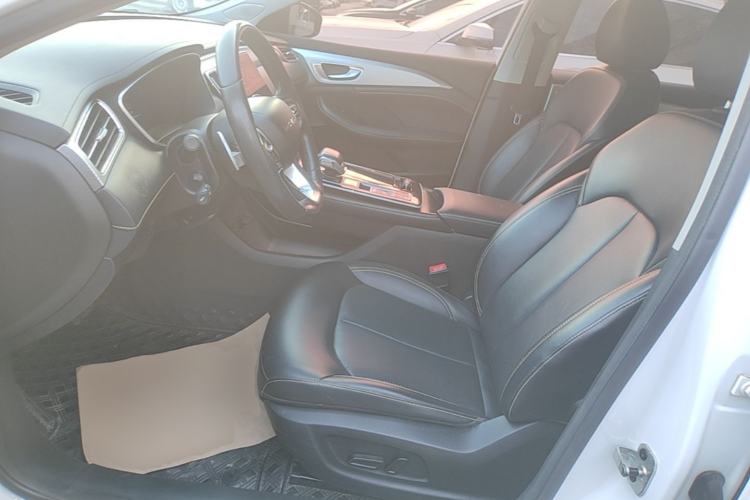 Used Roewe i6 MAX 2020 300TGI Automatic "Swell Cool Smart Drive" Edition Left Front Seat