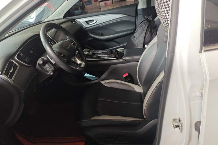 Used Roewe i6 MAX 2020 300TGI Automatic Cool & Stylish Skyroof Edition Left Front Seat