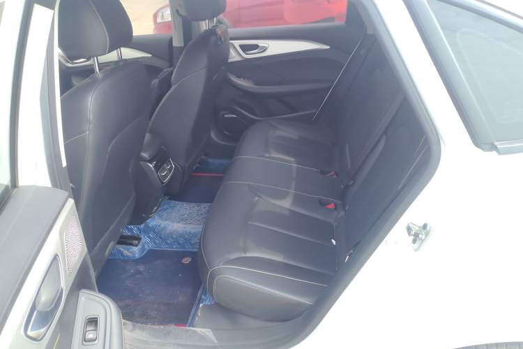 Used Roewe i6 MAX 2020 300TGI Automatic Sporty Cool Edition Left Rear Seat