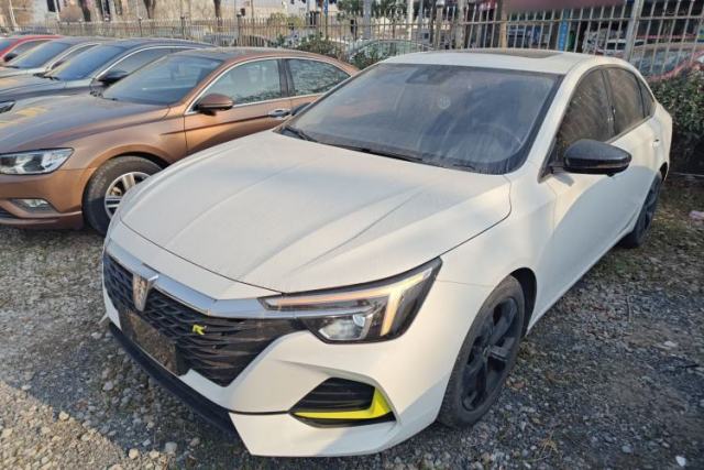 Ojetý Roewe i6 MAX 2020 300TGI Automatic "Swell Cool Smart Drive" Edition