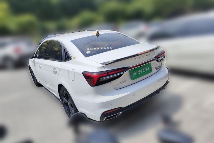 Used Roewe i6 MAX 2020 300TGI Automatic "Swell Cool Smart Drive" Edition Rear Left 45 Deg