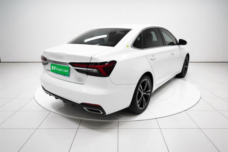 Used Roewe i6 MAX 2020 300TGI Automatic "Swell Cool Smart Drive" Edition Rear Right 45 Deg