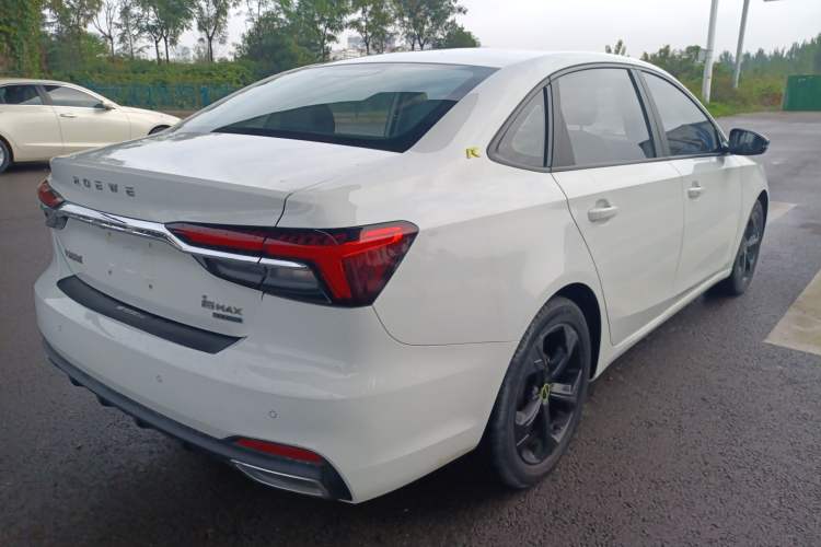Used Roewe i6 MAX 2020 300TGI Automatic Sporty Cool Edition Rear Right 45 Deg