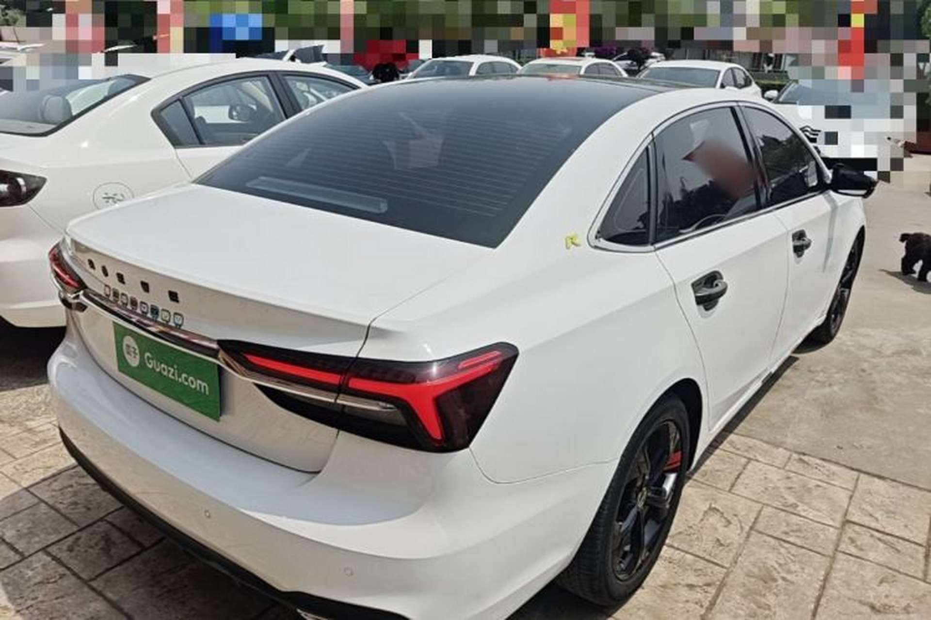 Used Roewe i6 MAX 2020 300TGI Automatic Supreme Edition with Cool Sunroof and Advanced Driving Features Rear Right 45 Deg