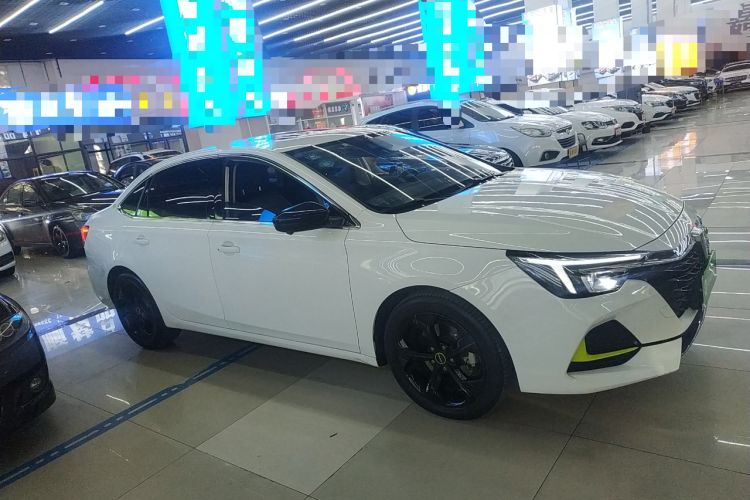 Used Roewe i6 MAX 2020 300TGI Automatic "Swell Cool Smart Drive" Edition Right Side